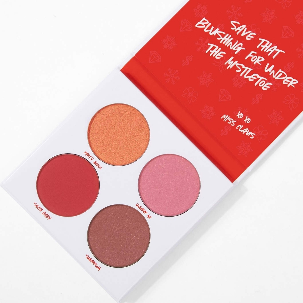 Bh cosmetics Miss Claus bad & bougie blush quad